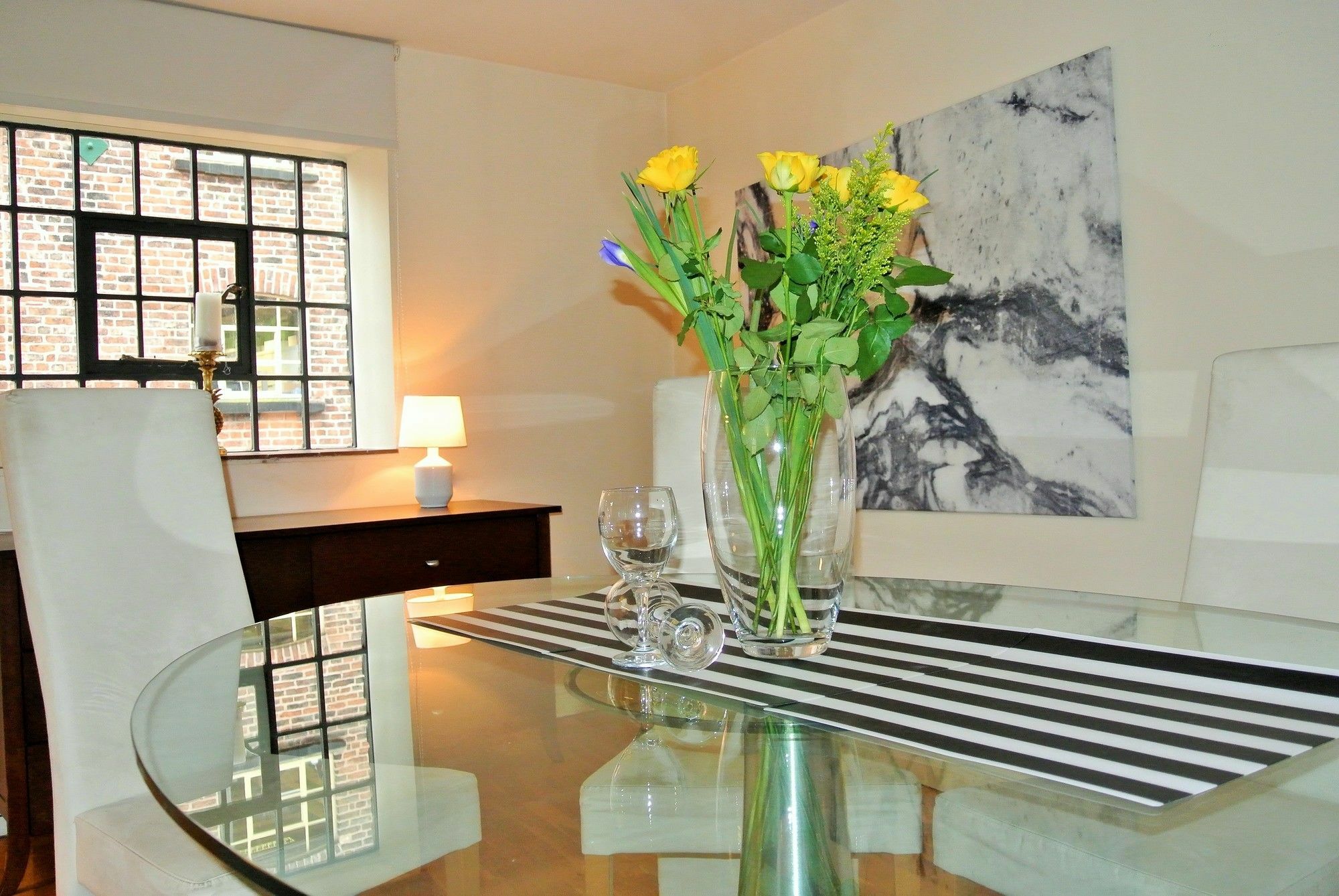 Oyo Approved Serviced Apartments Steam Mill Честер Экстерьер фото